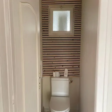 Dom wakacyjny 6 Couchages, 3 , Jardin , Parking , Fibre , Proche Port Et Commerces Les Sables-dʼOlonne