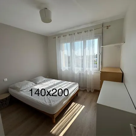 Prázdninový dům Clim ,logement 6 Couchages, 3 , Jardin , Parking , Fibre , Proche Port Et Commerces Les Sables-dʼOlonne