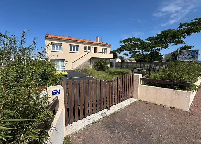 Prázdninový dům 6 Couchages, 3 , Jardin , Parking , Fibre , Proche Port Et Commerces